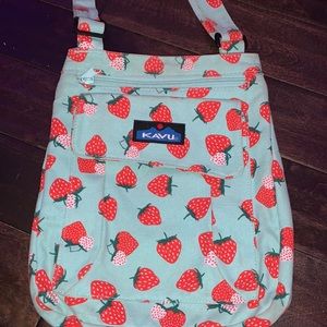 Kavu crossover purse
